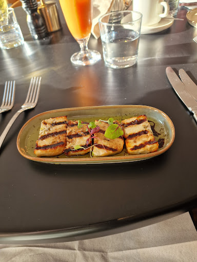 Photo of Vourla - 3-5, The Colonnade, St Albans AL3 4DD